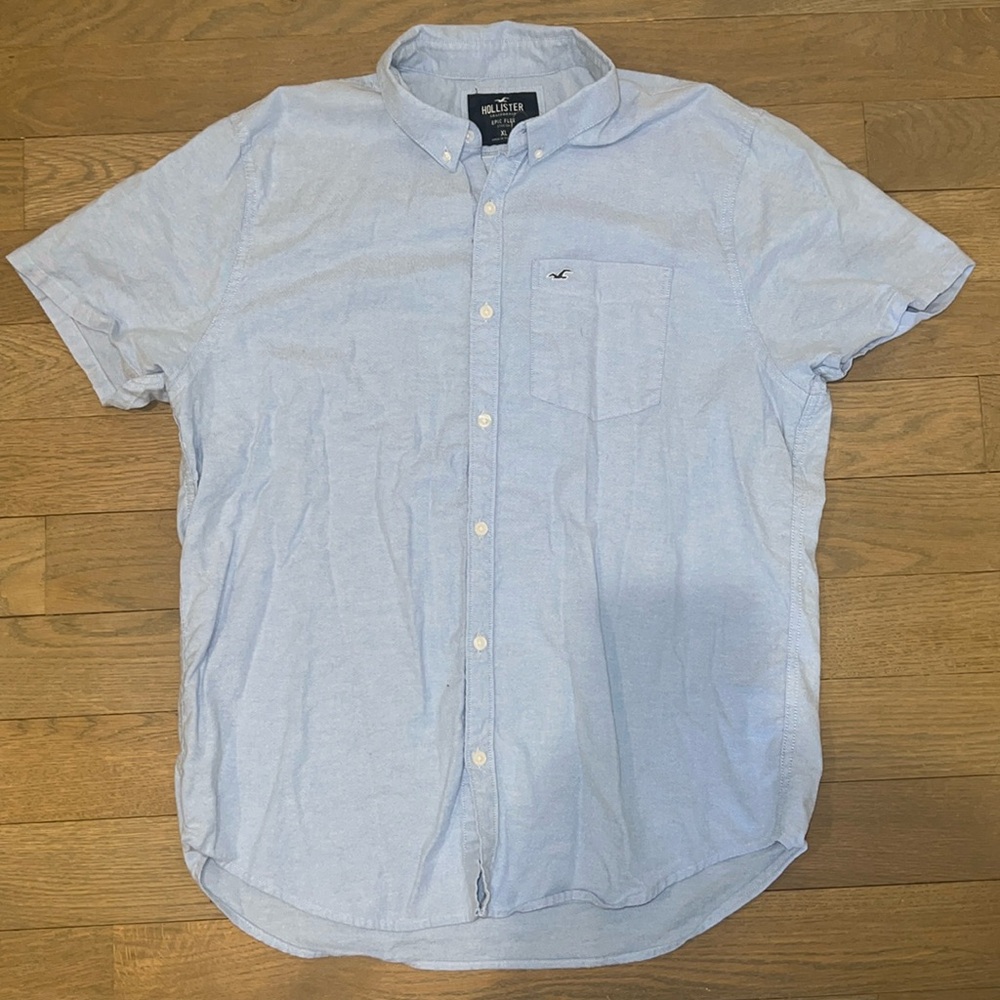 Hollister Men’s Button Up Shirt